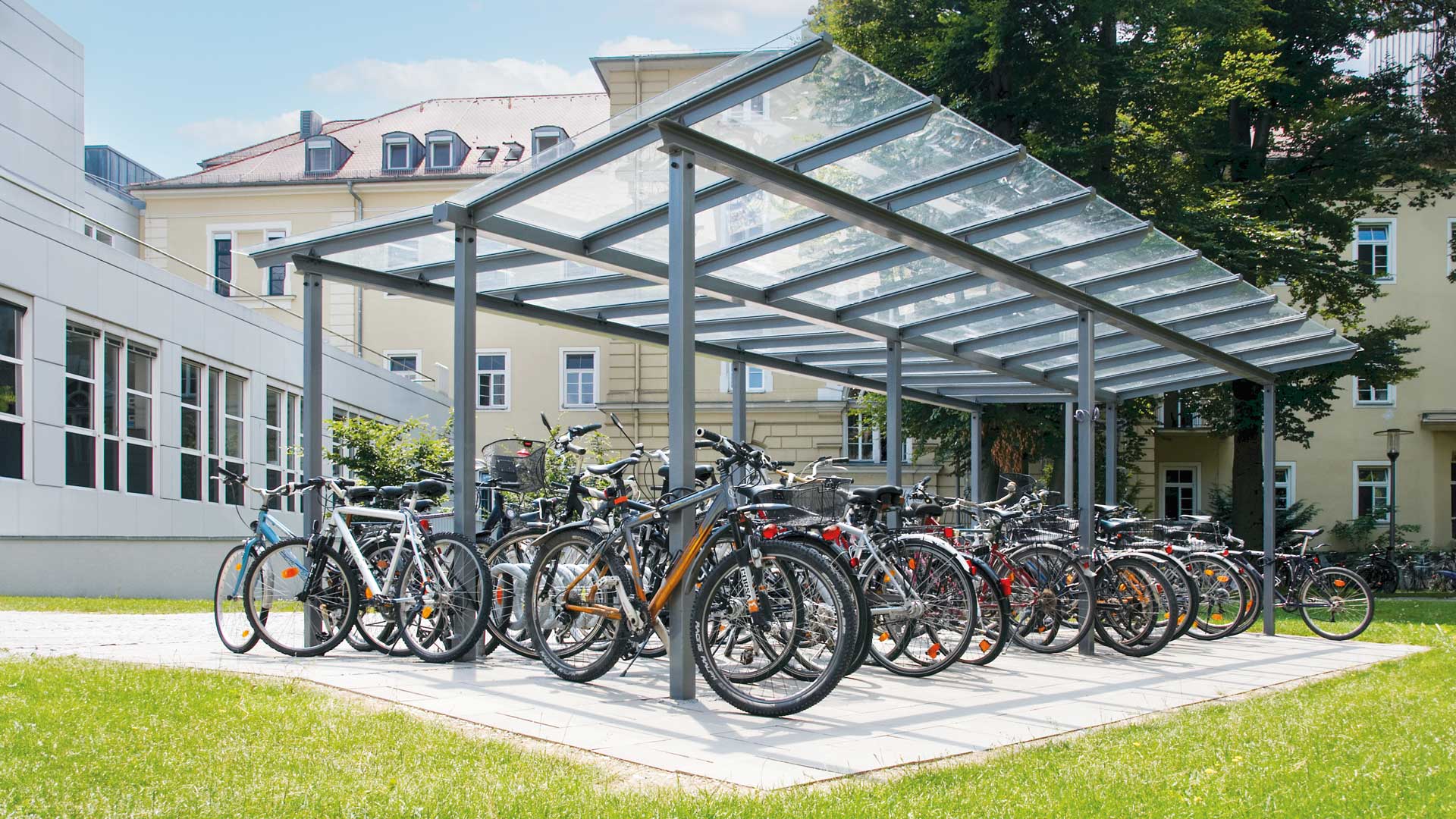 Fahrradüberdachung PEGASUS in München