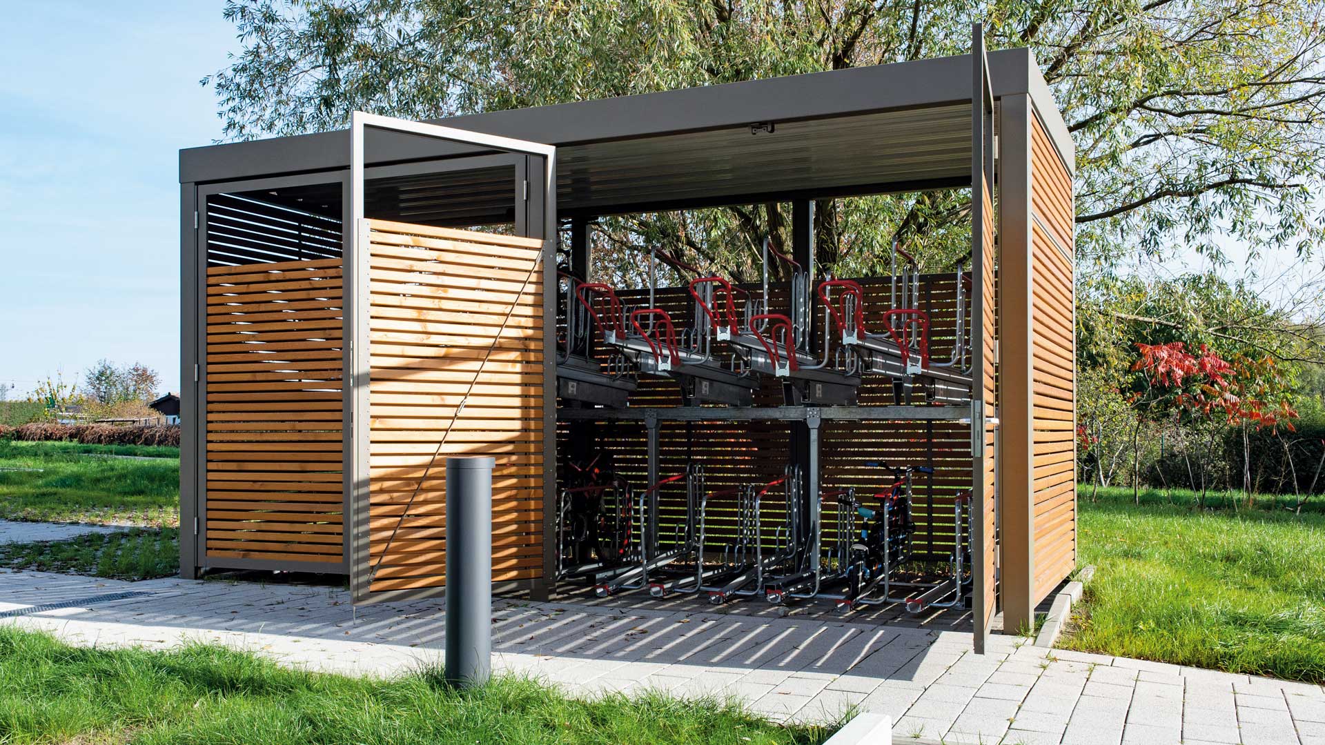 Doppelstockparker FLEXHUB in Berlin-Biesdorf