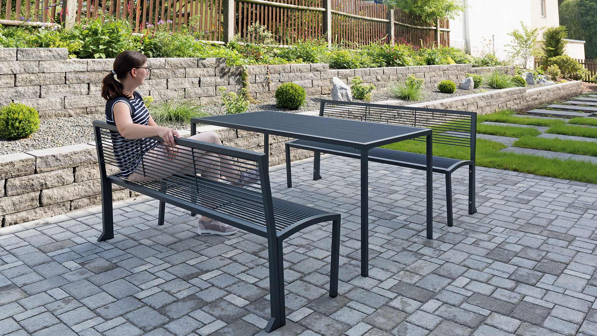 Bank-Tisch-Kombination CAMILLA in Kamenz