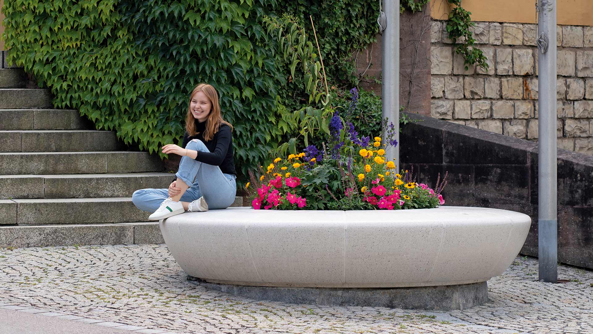 Rundbank OLIMPO in Georgensmuend