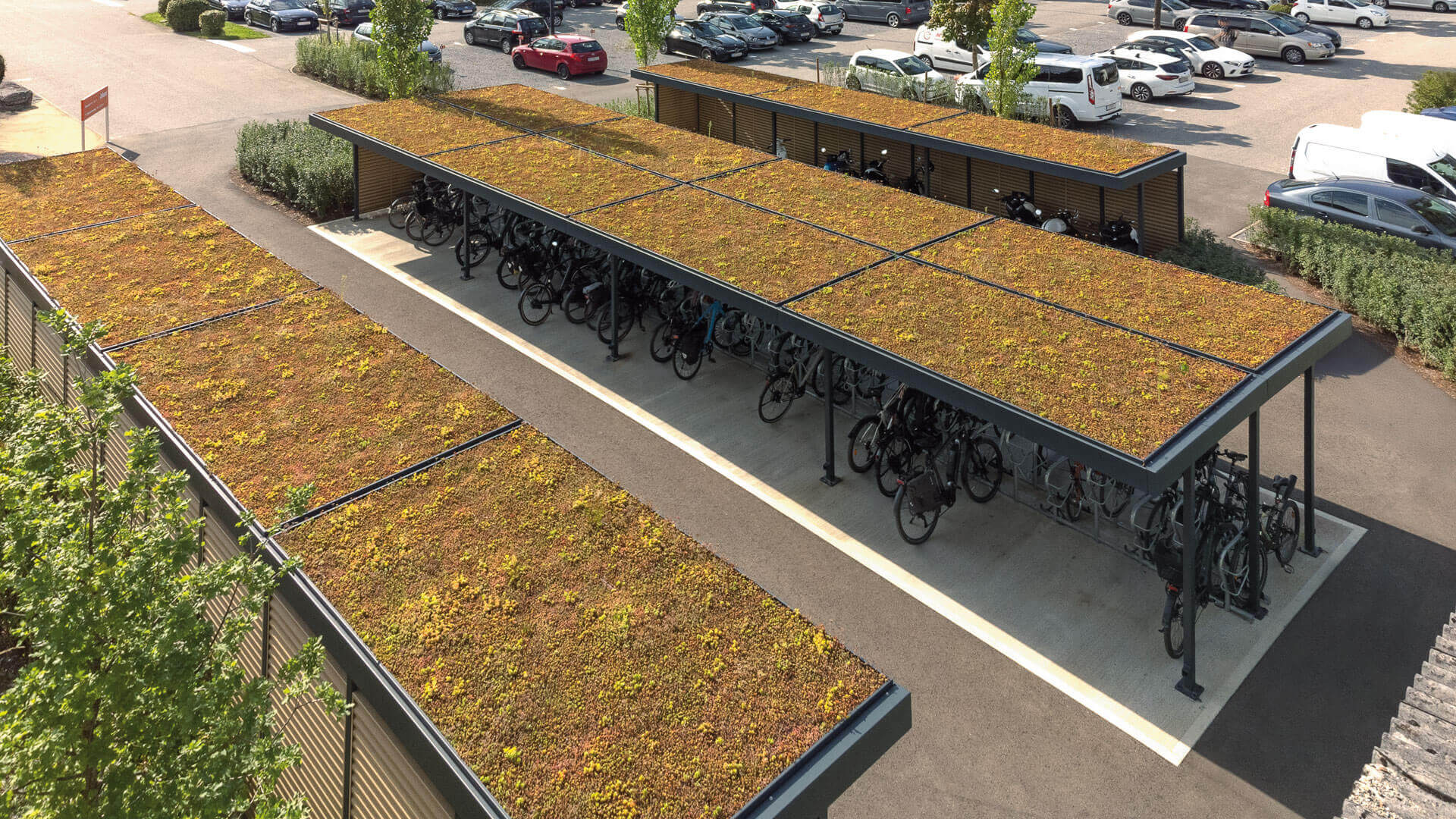 Dachbegrünungen LUNA GREEN Fahrradabstellplätze aus der Vogelperspektive
