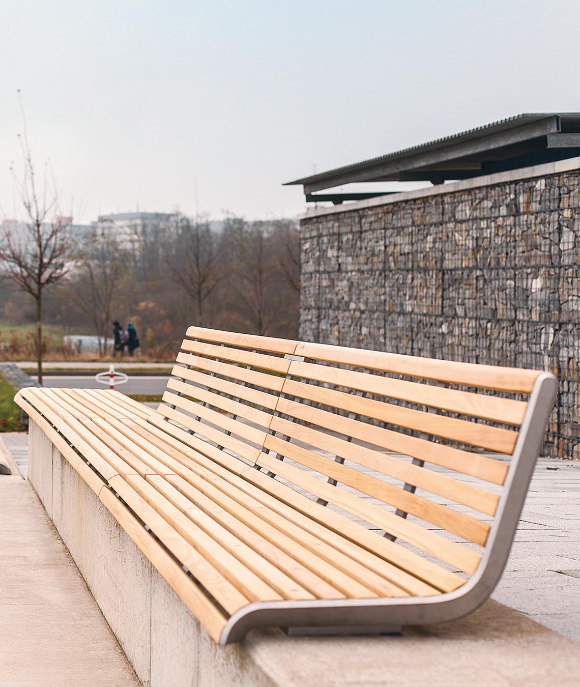 Mauerauflage PORT mit Holzbelattung