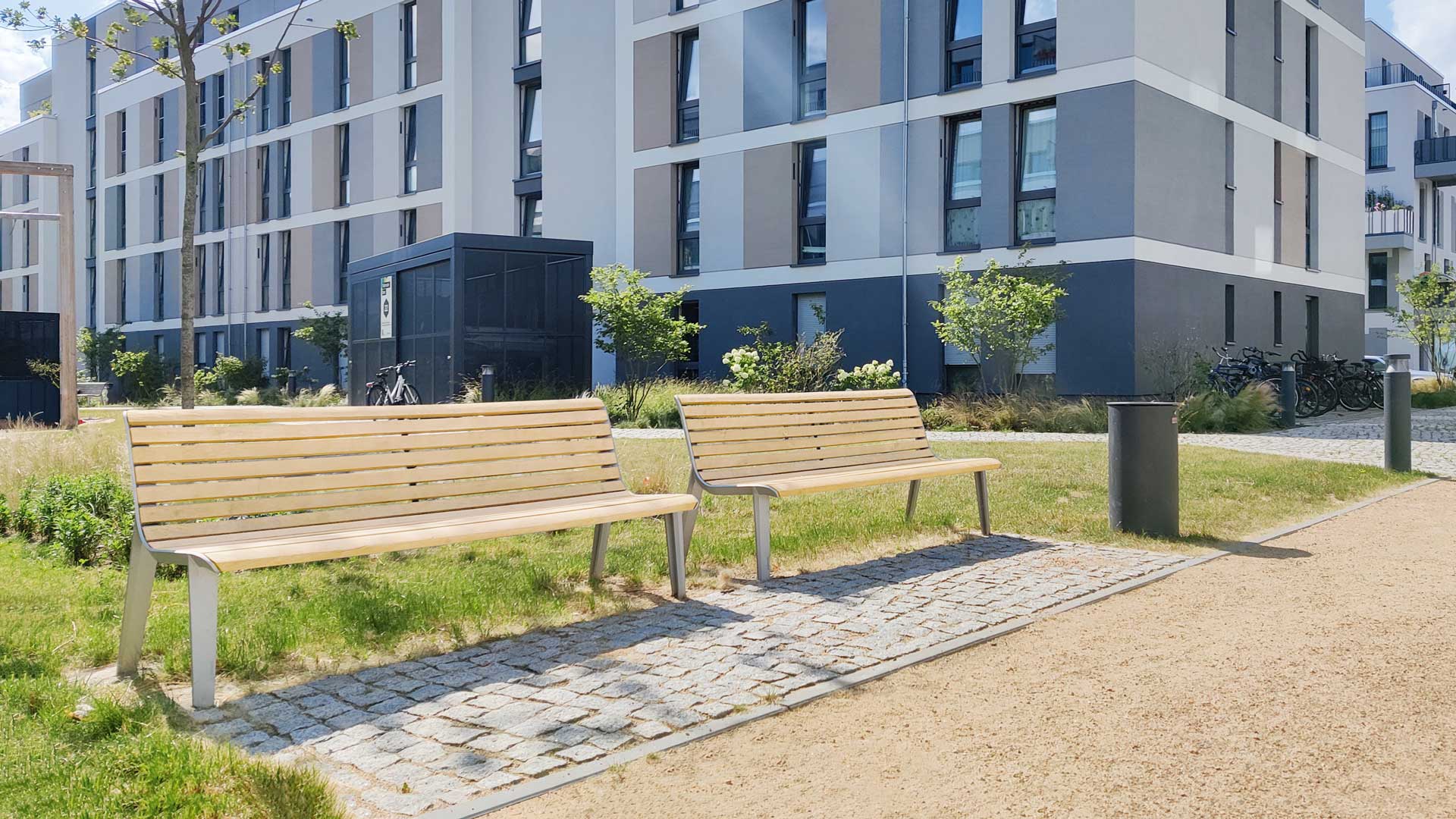 Sitzbank EMAU in Berlin