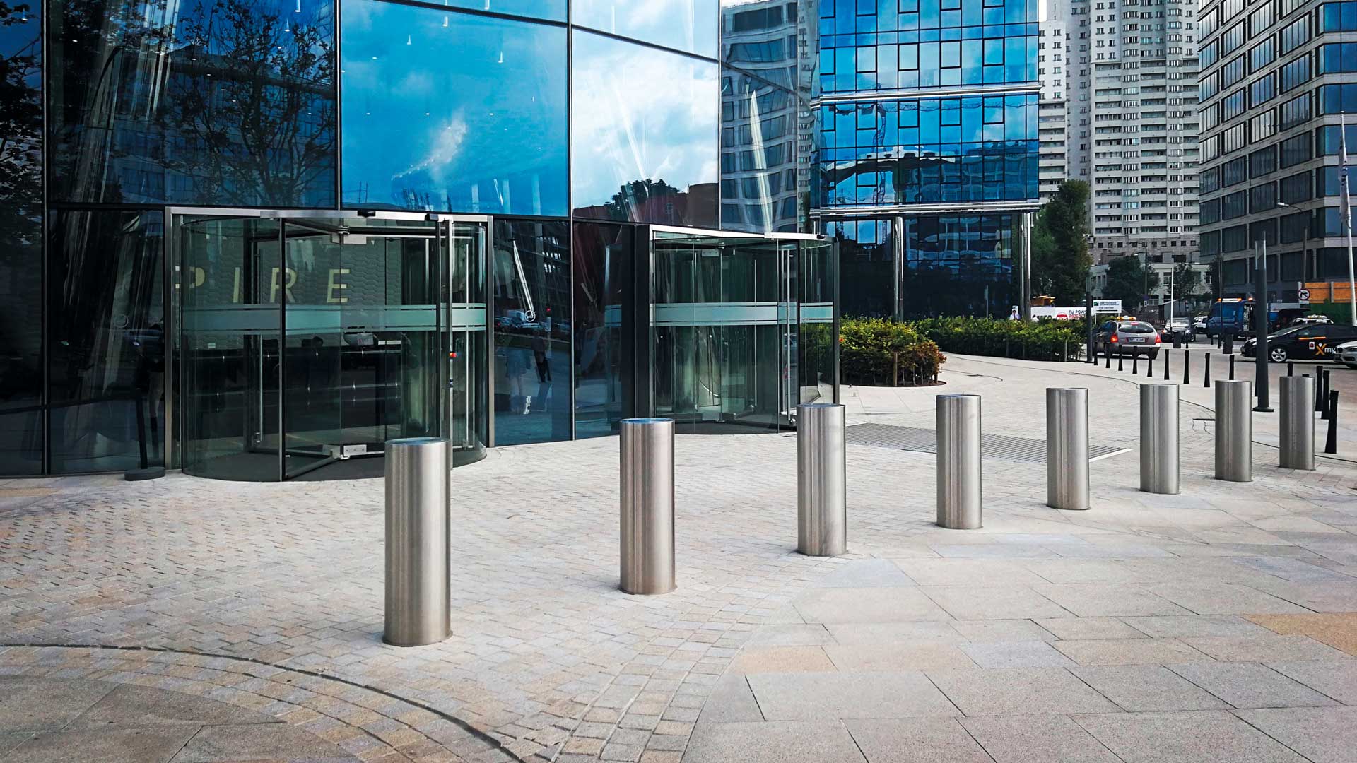 Hochsicherheitspoller I in der Innenstadt