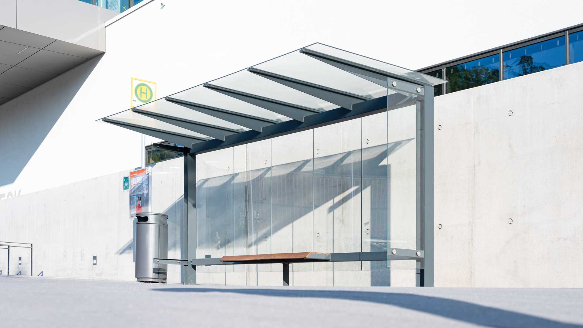 Wartehalle STINGRAY in Remseck