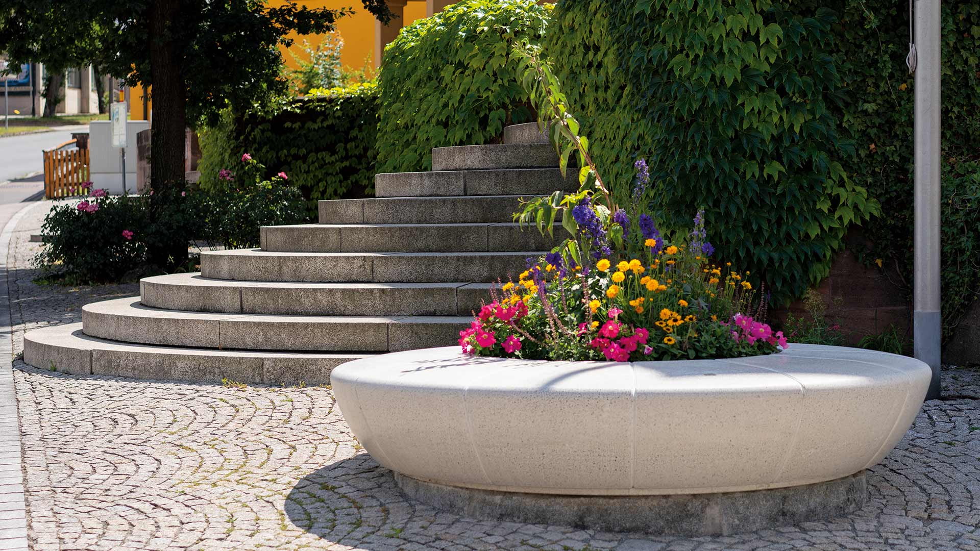 Rundbank OLIMPO in Georgensmuend