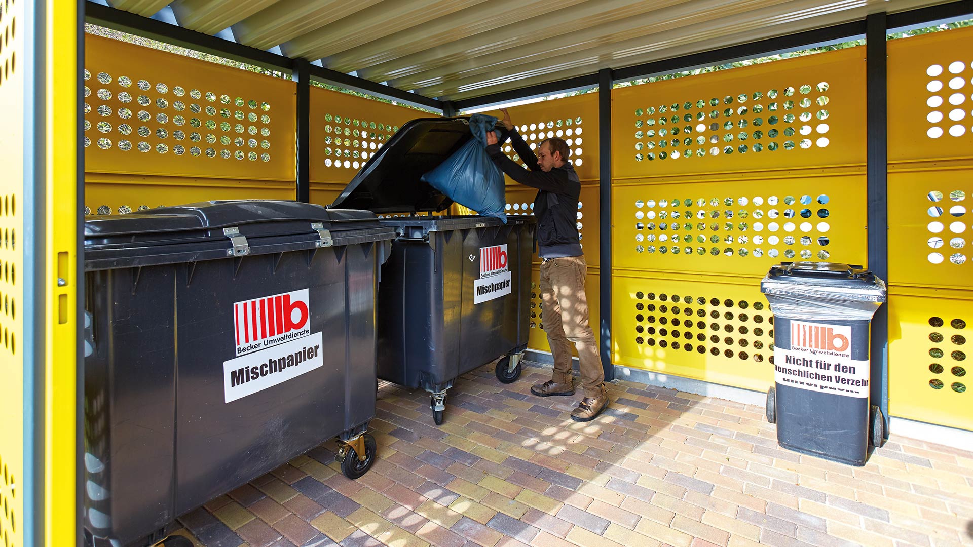 Wertstoffüberdachung FLEXI-BOX in Frankenberg