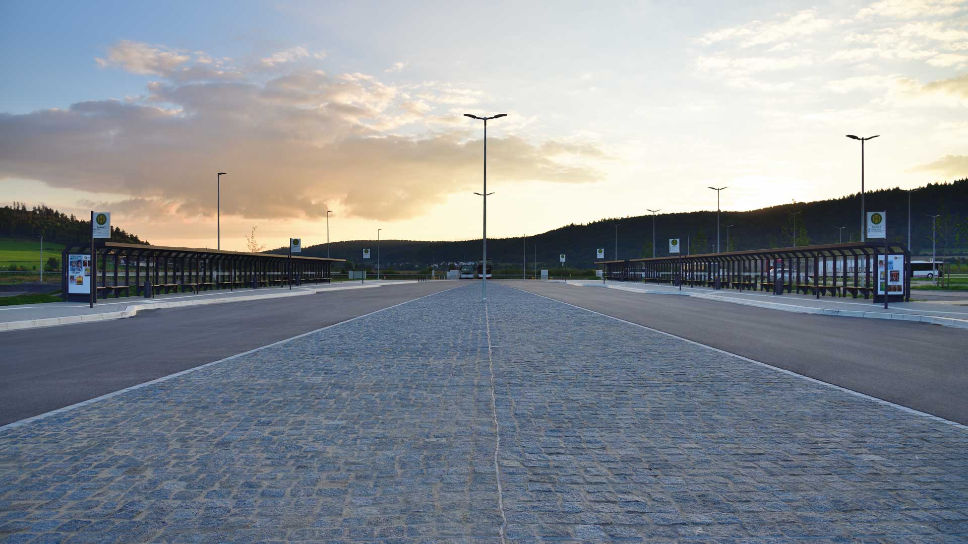 Wartehalle-SATURN-in-Beilngries-KAT0077231-1080x1920px Wartehalle SATURN in Beilngries