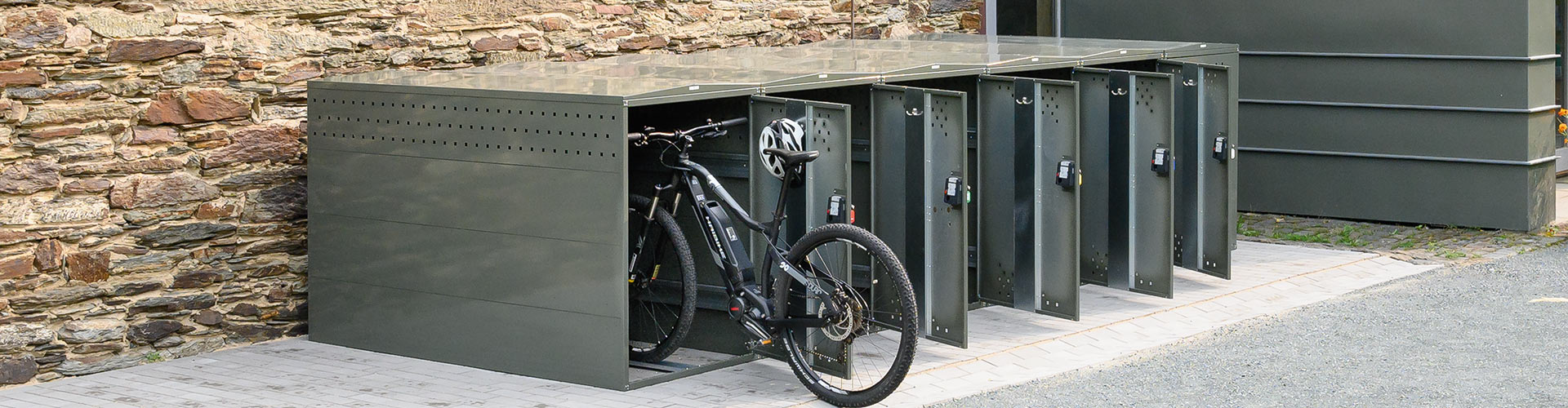 In der Fahrradgarage LEXINGTON können Räder sicher und komfortabel abgestellt werden.