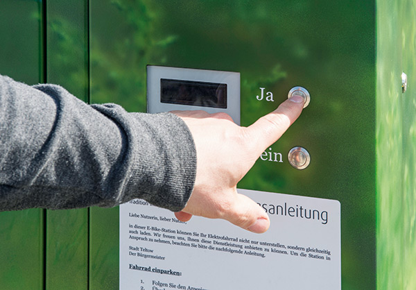 Sie sollten Nutzerfeedback einholen, ob die Fahrradgaragen gut ankommen.