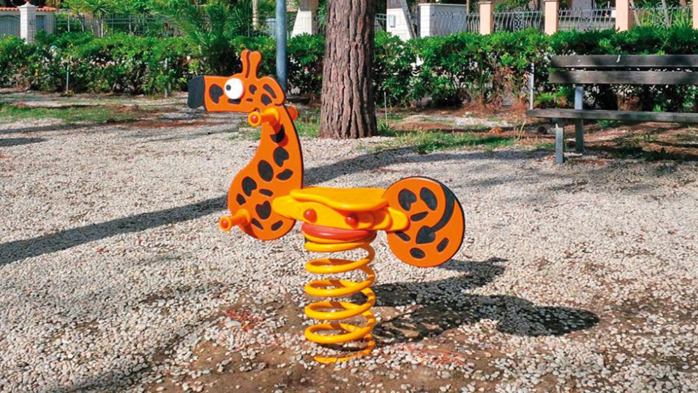 Federwippe Giraffe der Marke POZZA