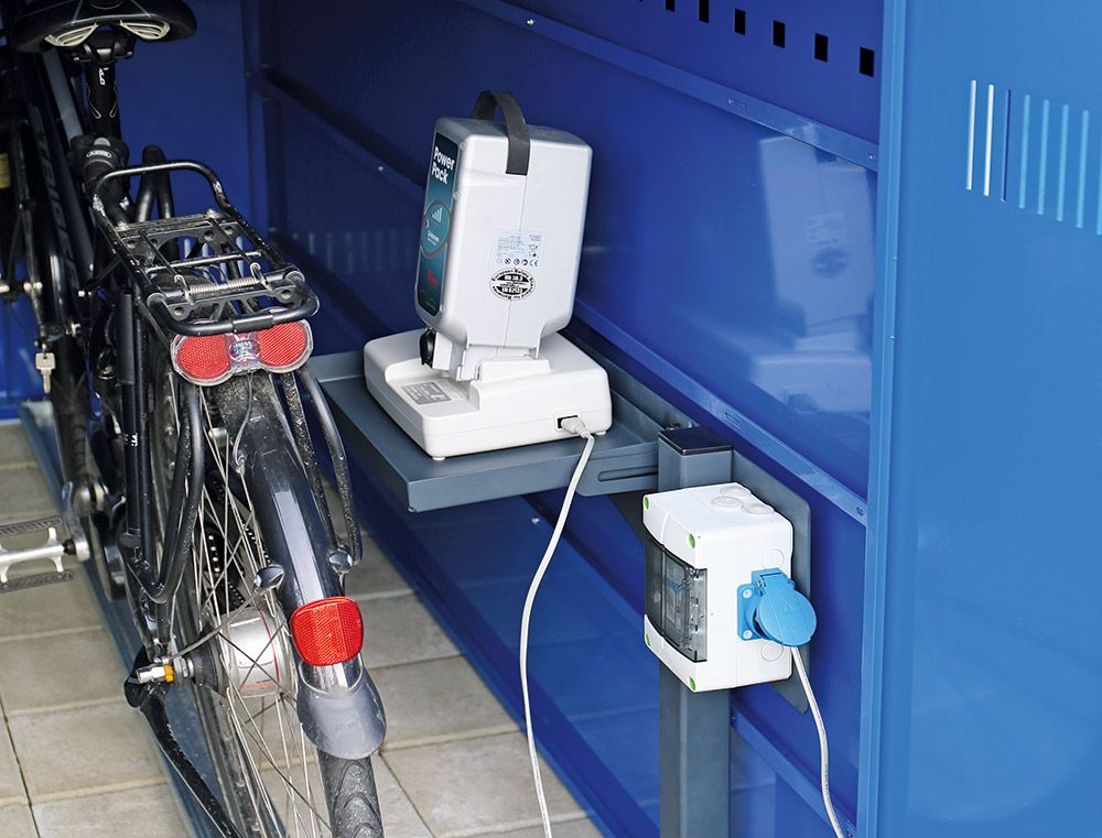 Fahrradgaragen aufrüsten mit der E-Bike Ladestation VELO-STREAM
