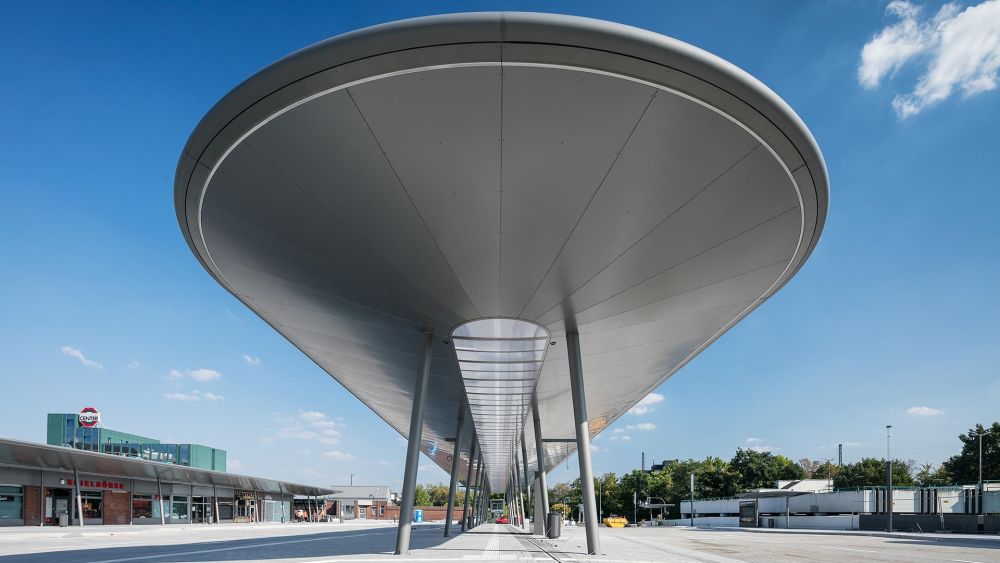 Überdachung für Buseinstieg in Gelsenkirchen