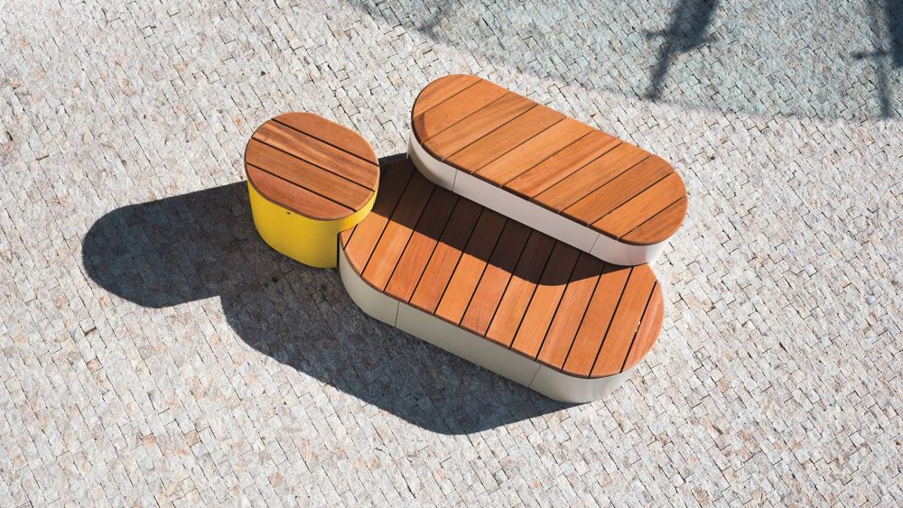 Sitzpodest auf Holz aus der Vogelperspektive